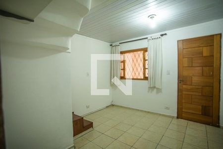 Sala de casa para alugar com 2 quartos, 70m² em Vila Guarani (z Sul), São Paulo