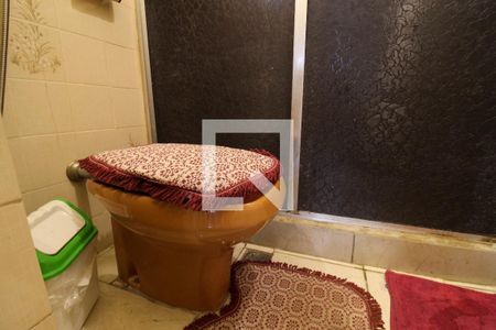 Casa à venda com 181m², 2 quartos e 1 vagaBanheiro Social