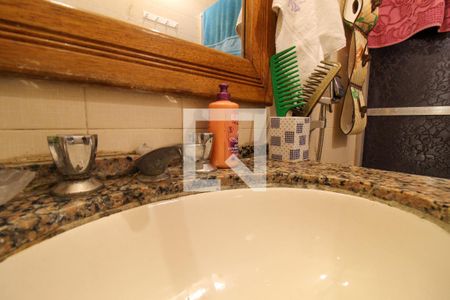 Casa à venda com 178m², 3 quartos e 1 vaga Casa à venda com 178m², 3 quartos e 1 vagaBanheiro Social