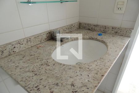 Apartamento à venda com 72m², 2 quartos e 1 vagaBanheiro Social