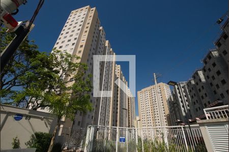 Apartamento para alugar com 32m², 2 quartos e sem vaga Apartamento para alugar com 32m², 2 quartos e sem vagaFachada
