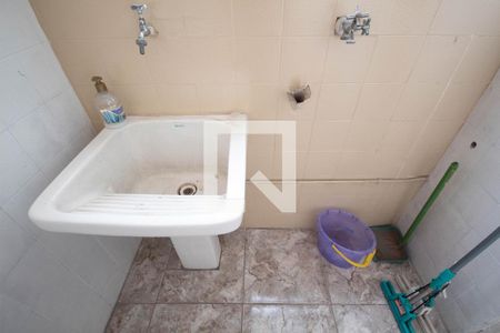 Apartamento à venda com 75m², 2 quartos e 1 vagaÁrea de Serviço