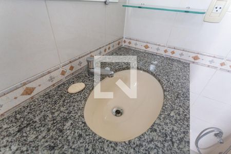 Apartamento para alugar com 94m², 3 quartos e 2 vagas Apartamento para alugar com 94m², 3 quartos e 2 vagasPia do Banheiro da Suíte