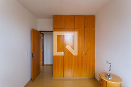 Apartamento para alugar com 94m², 3 quartos e 2 vagas Apartamento para alugar com 94m², 3 quartos e 2 vagasArmário do Quarto 2