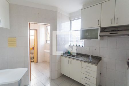 Apartamento para alugar com 94m², 3 quartos e 2 vagas Apartamento para alugar com 94m², 3 quartos e 2 vagasCozinha