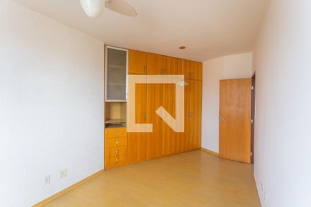 Apartamento para alugar com 94m², 3 quartos e 2 vagas Apartamento para alugar com 94m², 3 quartos e 2 vagasSuíte