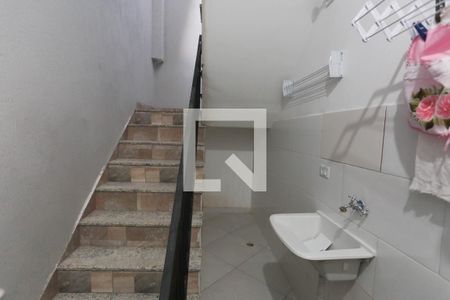 Casa para alugar com 30m², 1 quarto e sem vaga Casa para alugar com 30m², 1 quarto e sem vagaÁrea de Serviço