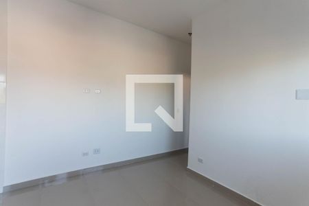 Sala de casa para alugar com 1 quarto, 35m² em Parque Paineiras, São Paulo