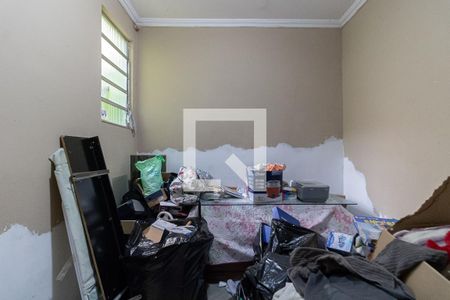 Casa à venda com 232m², 5 quartos e 2 vagasQuarto 3