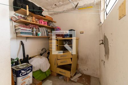 Casa à venda com 232m², 5 quartos e 2 vagasQuarto e Banheiro de Serviço