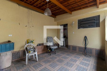 Casa à venda com 232m², 5 quartos e 2 vagasLavanderia