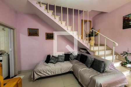 Casa à venda com 200m², 4 quartos e 2 vagassala (edicula)
