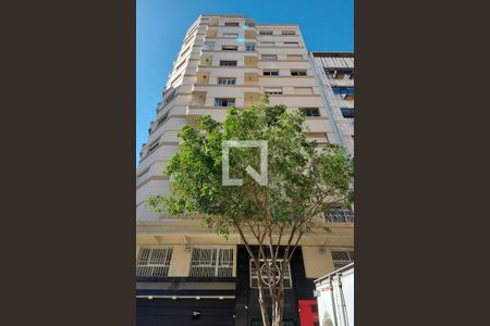 Apartamento à venda com 37m², 1 quarto e sem vaga Apartamento à venda com 37m², 1 quarto e sem vagaFachada