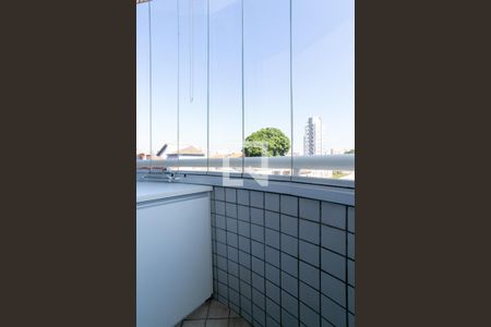 Varanda da suíte de apartamento para alugar com 3 quartos, 83m² em Vila Isolina Mazzei, São Paulo