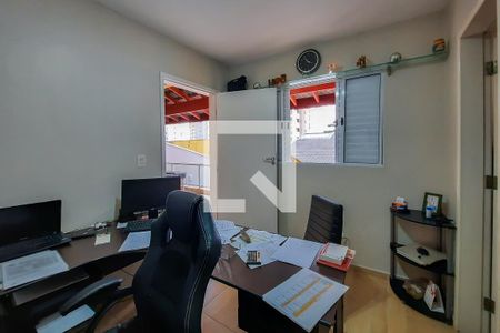 Casa à venda com 270m², 4 quartos e 4 vagasEscritório