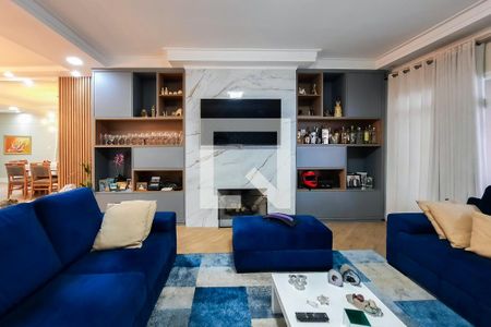 Casa à venda com 270m², 4 quartos e 4 vagasSala