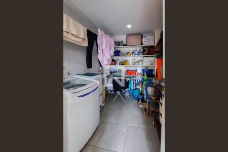 Casa à venda com 270m², 4 quartos e 4 vagasÁrea de Serviço