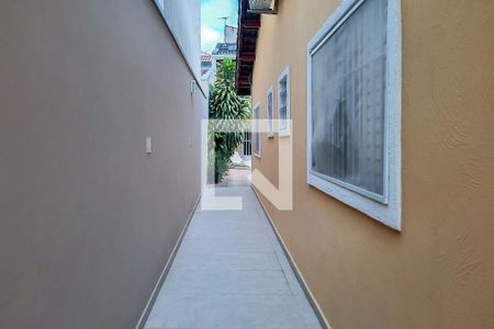 Casa à venda com 270m², 4 quartos e 4 vagasCorredor