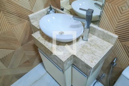 Casa à venda com 270m², 4 quartos e 4 vagasBanheiro Social 1