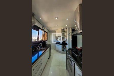 Apartamento à venda com 147m², 3 quartos e 3 vagasCozinha