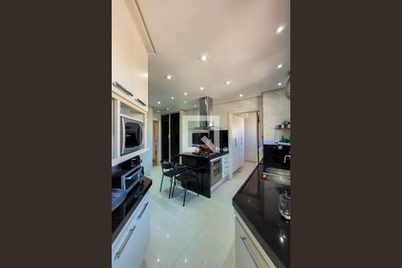 Apartamento à venda com 147m², 3 quartos e 3 vagasCozinha