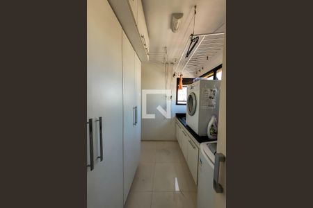 Apartamento à venda com 147m², 3 quartos e 3 vagasÁrea de Serviço