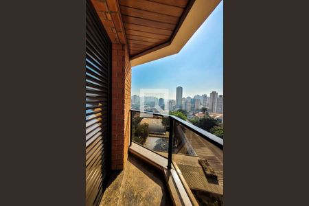 Apartamento à venda com 147m², 3 quartos e 3 vagasVaranda Suíte