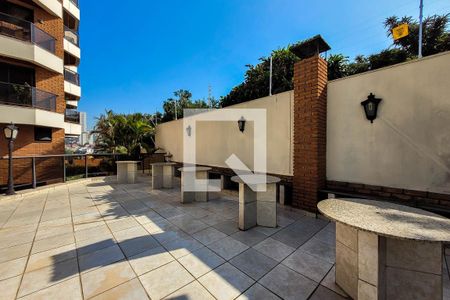 Apartamento à venda com 147m², 3 quartos e 3 vagasChurrasqueira