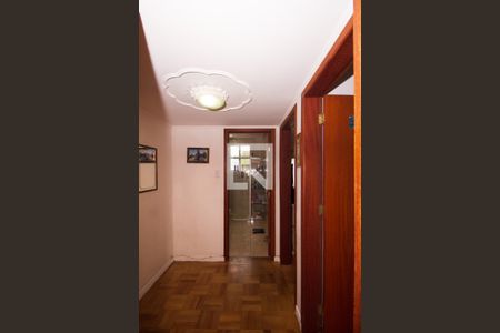 Apartamento à venda com 120m², 3 quartos e 2 vagas Apartamento à venda com 120m², 3 quartos e 2 vagasCorredor