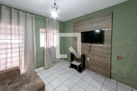 Sala de casa à venda com 4 quartos, 360m² em Lindéia, Contagem