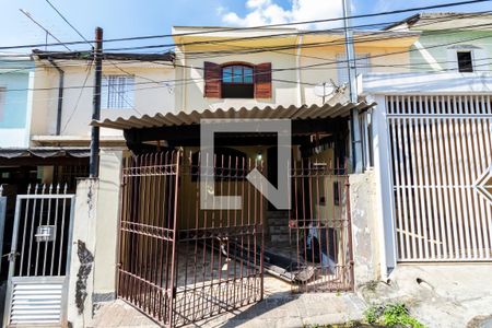 Casa para alugar com 80m², 2 quartos e 1 vagaFachada