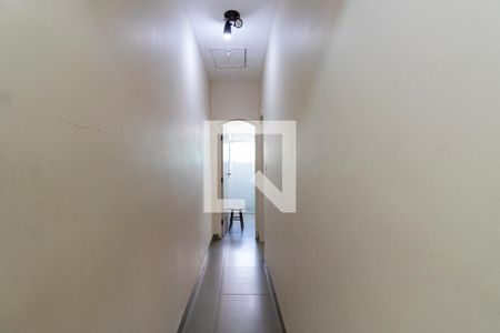 Casa para alugar com 80m², 2 quartos e 1 vaga2o. Andar - Corredor