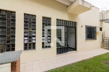 Casa à venda com 195m², 3 quartos e 3 vagasQuintal