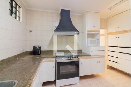 Casa à venda com 195m², 3 quartos e 3 vagasCozinha