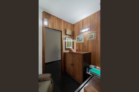 Casa à venda com 195m², 3 quartos e 3 vagasEscritório