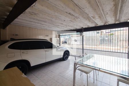 Garagem de casa para alugar com 2 quartos, 125m² em Jardim Santa Teresinha, São Paulo