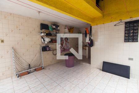 Área de serviço de casa para alugar com 2 quartos, 125m² em Jardim Santa Teresinha, São Paulo