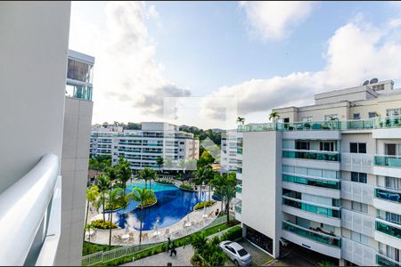 Apartamento à venda com 130m², 3 quartos e 2 vagas Apartamento à venda com 130m², 3 quartos e 2 vagasVaranda