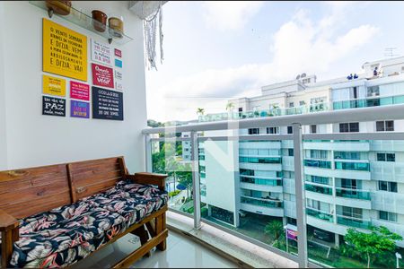 Apartamento à venda com 130m², 3 quartos e 2 vagas Apartamento à venda com 130m², 3 quartos e 2 vagasVaranda