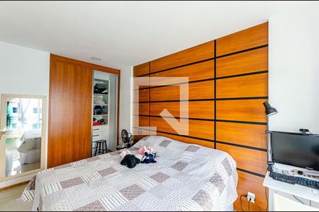 Apartamento à venda com 130m², 3 quartos e 2 vagas Apartamento à venda com 130m², 3 quartos e 2 vagasQuarto 3