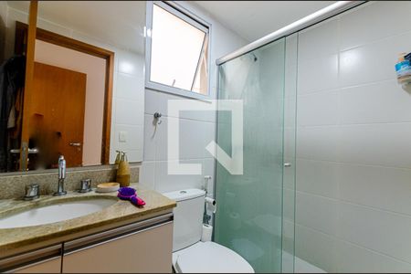 Apartamento à venda com 130m², 3 quartos e 2 vagas Apartamento à venda com 130m², 3 quartos e 2 vagasBanheiro