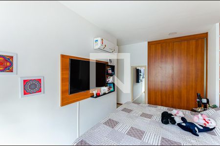 Apartamento à venda com 130m², 3 quartos e 2 vagas Apartamento à venda com 130m², 3 quartos e 2 vagasQuarto 3