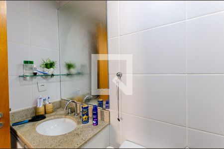 Apartamento à venda com 130m², 3 quartos e 2 vagas Apartamento à venda com 130m², 3 quartos e 2 vagasBanheiro Social
