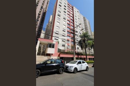 Apartamento à venda com 142m², 3 quartos e 1 vagaFachada