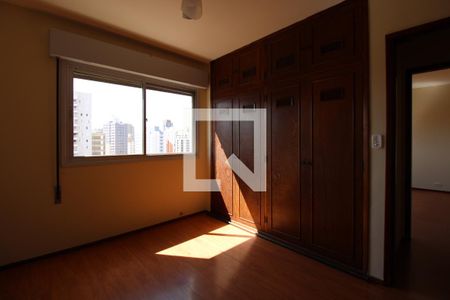 Apartamento à venda com 142m², 3 quartos e 1 vagaQuarto 2