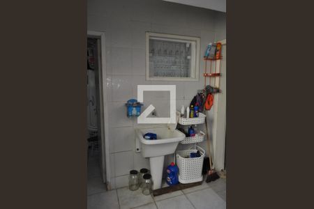 Casa à venda com 490m², 4 quartos e 3 vagasLavanderia