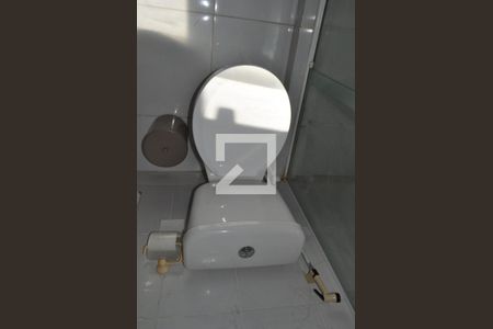 Casa à venda com 490m², 4 quartos e 3 vagasBanheiro da Suíte 1