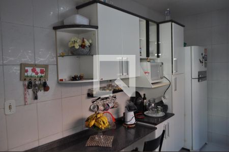 Casa à venda com 490m², 4 quartos e 3 vagasCozinha - Armários