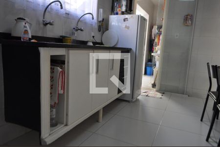 Casa à venda com 490m², 4 quartos e 3 vagasCozinha - Armários