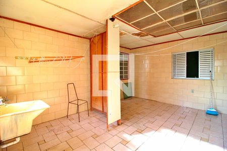 Área de Serviço de casa à venda com 4 quartos, 266m² em Vila Valparaíso, Santo André